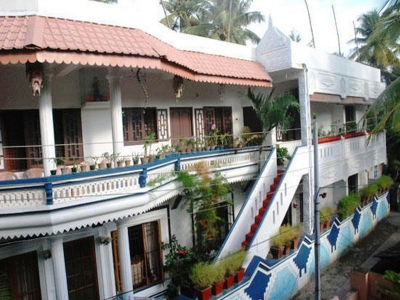 Dream Catcher Home Stay Kochi Exterior foto