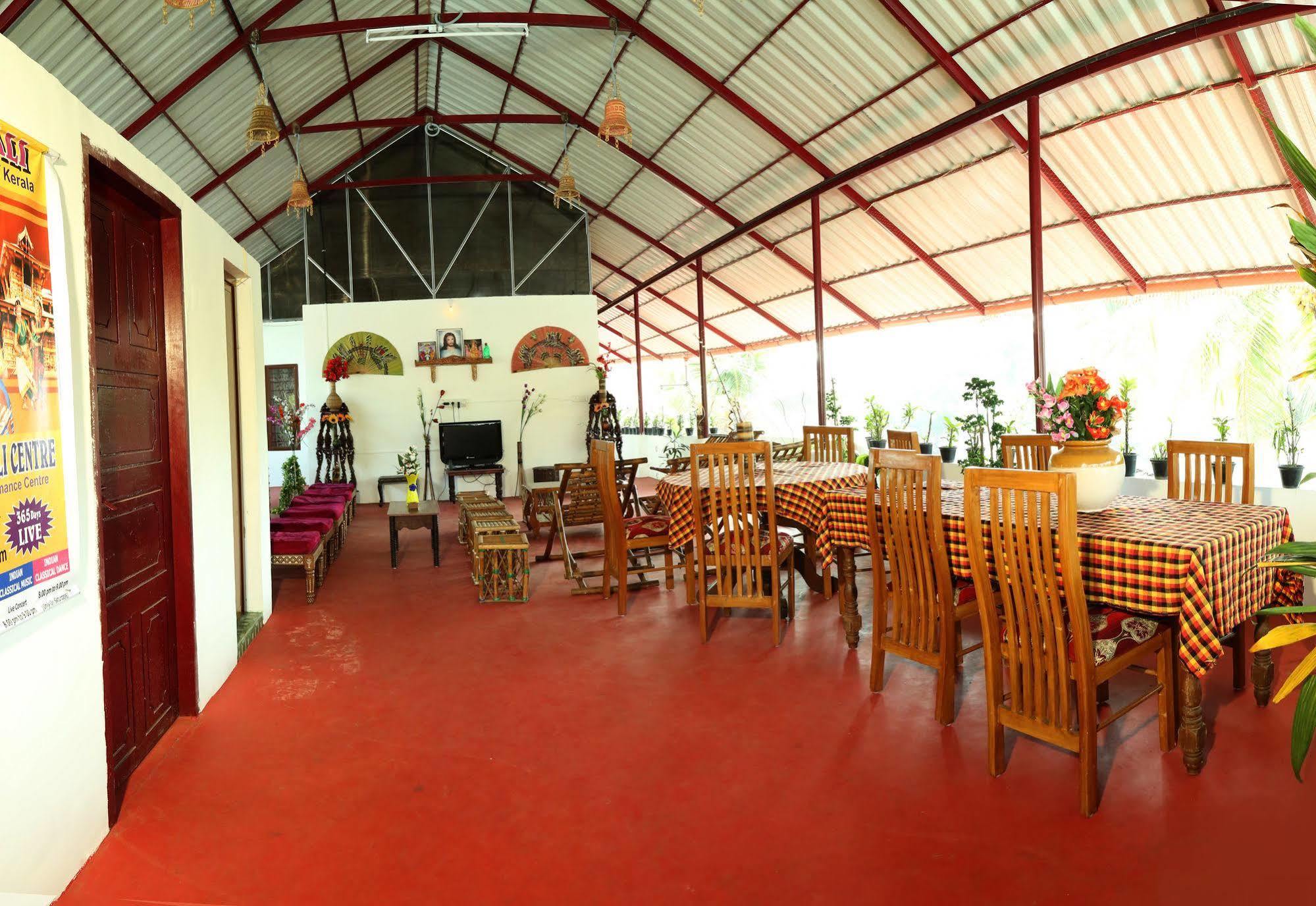 Dream Catcher Home Stay Kochi Exterior foto